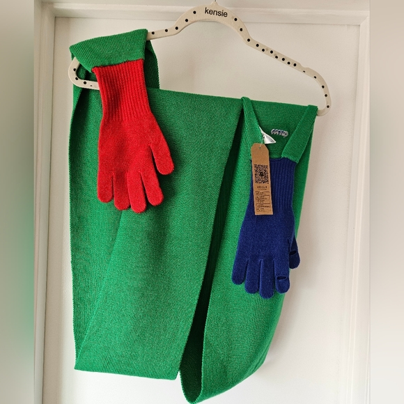 NWT/ FINGERLESS GLOVES SCARF Christmas gift 🎁 - Picture 7 of 9